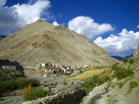 Hotel listing, hotel booking Jammu and Kashmir Rumbak