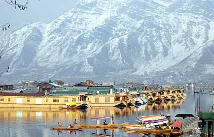 Hotel listing, hotel booking Jammu and Kashmir Srinagar Houseboat