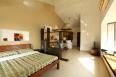 Explore Maharashtra,Uttan,book  U-Tan Sea Resort.